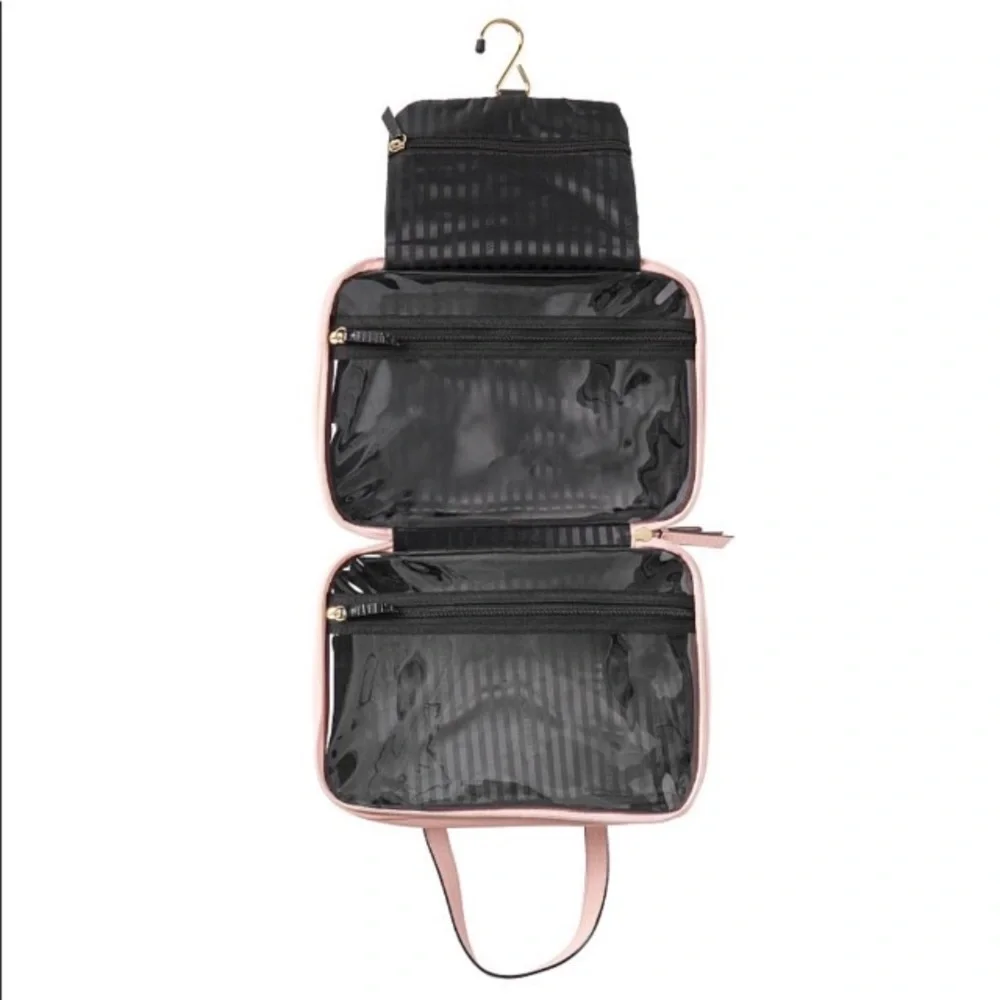 NWT VS Everything travel‎ case